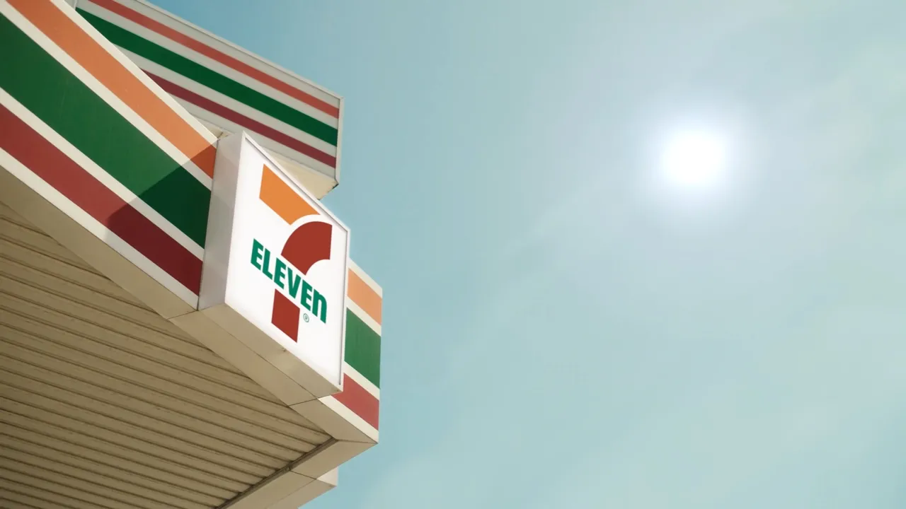 7-Eleven — "Summer 24/7"